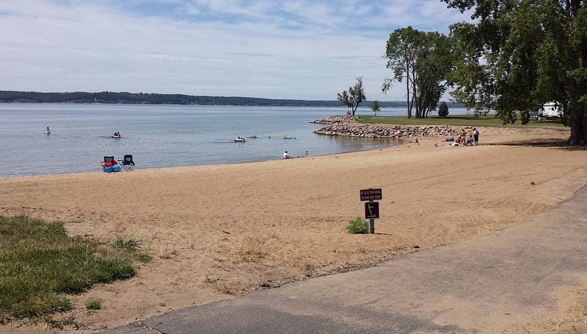 Lewis and Clark Lake State Recreation Area, Nebraska, USA
